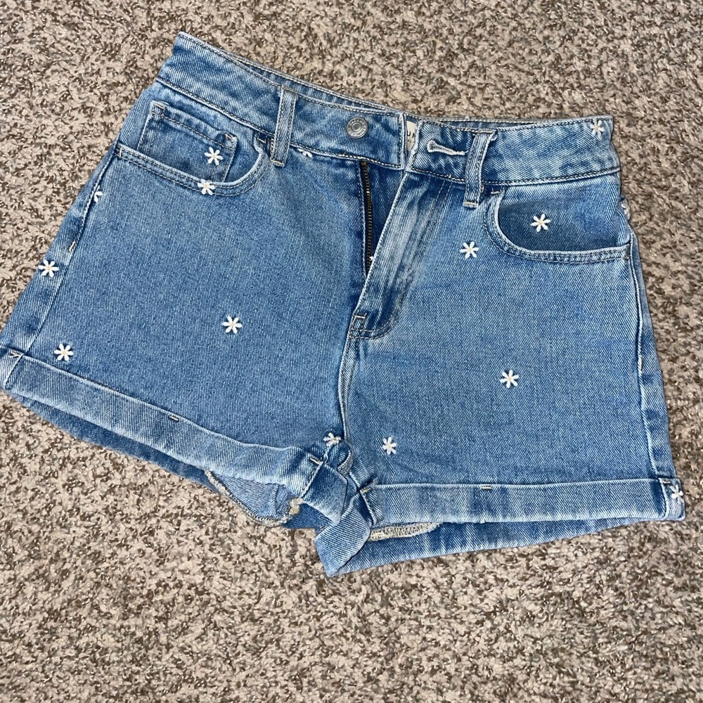 PacSun Daisy Jean Shorts